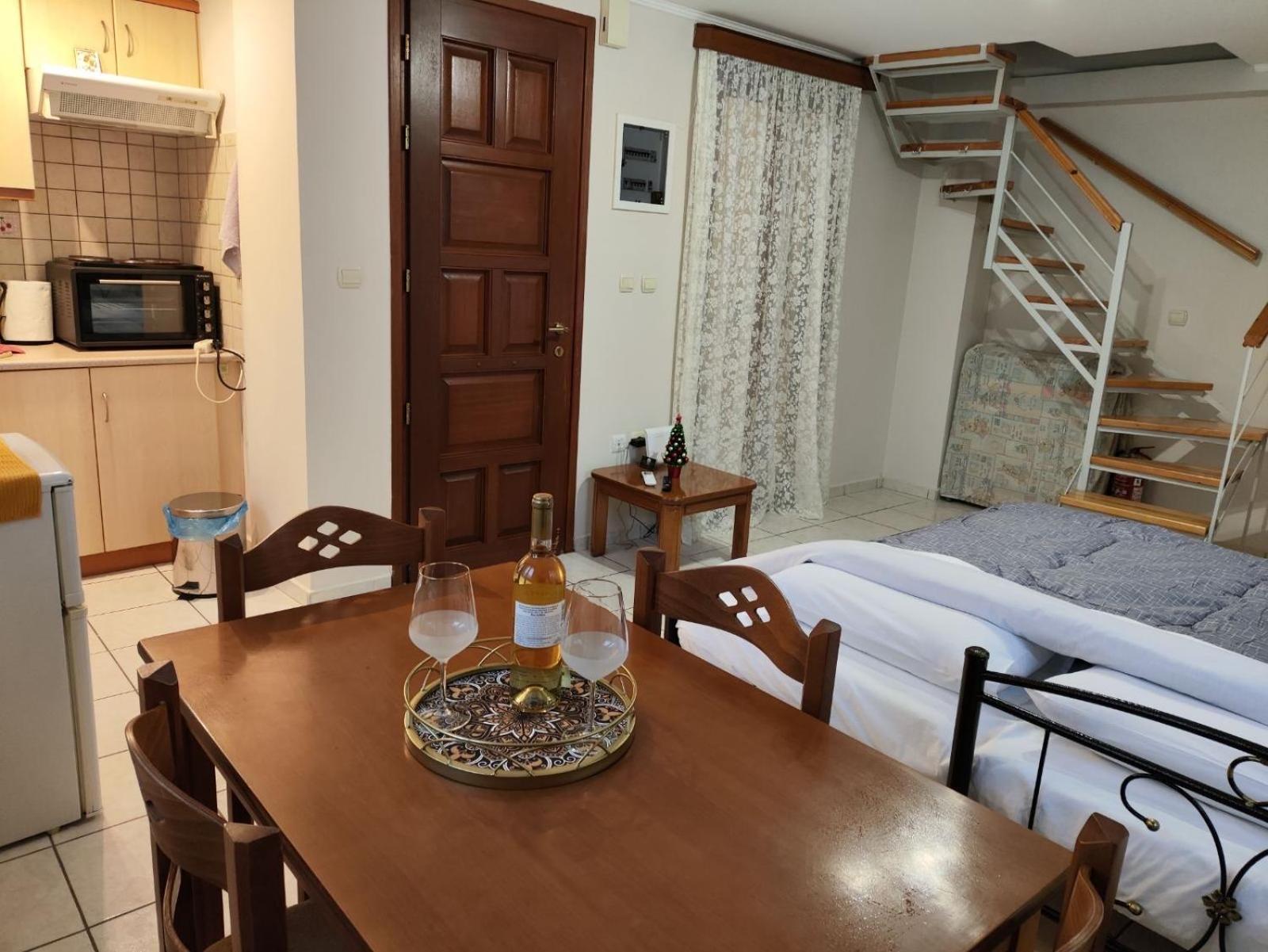 Οι Φωλίτσες Apartment Nafpaktos Luaran gambar